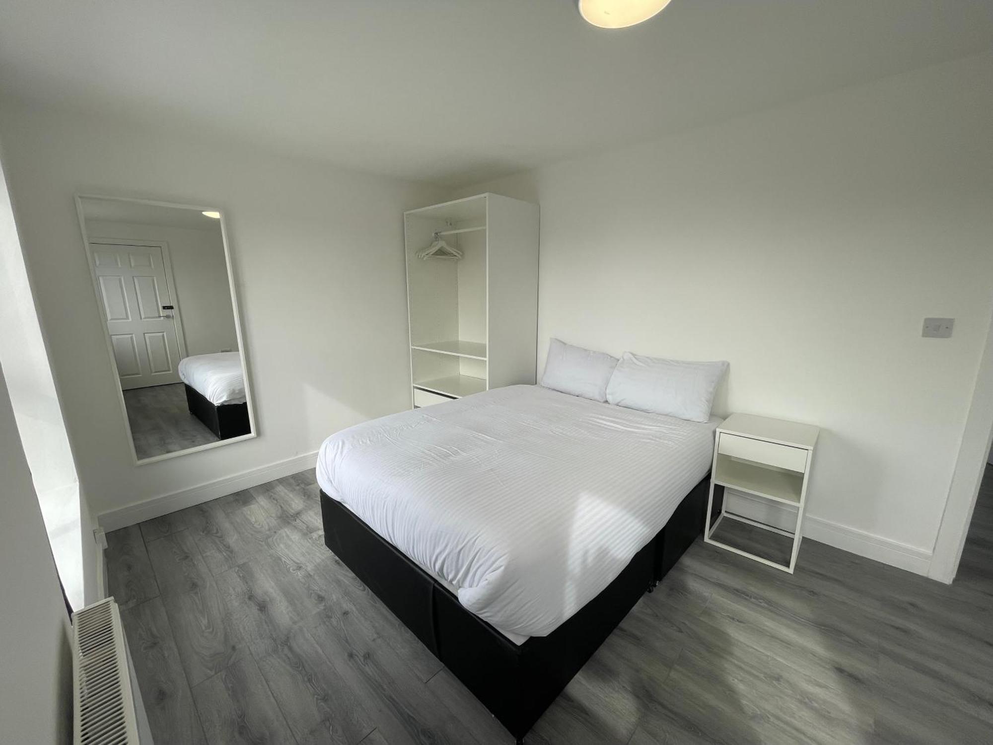 Ryan I Air I Bnb - 147-153 Mill Street - Free Parking Liverpool Exterior photo